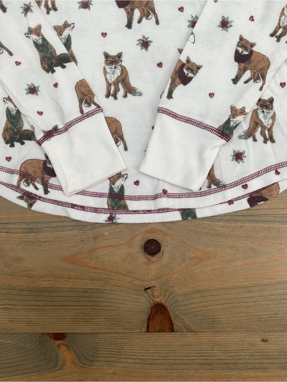 PJ SALVAGE “FOXY CHRISTMAS” JOGGERS PAJAMA SET - Picture 4 of 13